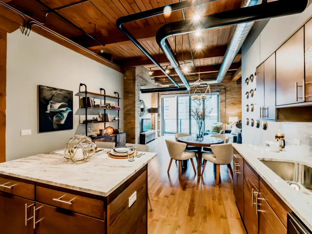 Lofts At River East 2