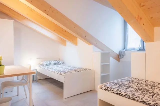 VIALE MONZA 241 P1 <br> PRIVATE ROOM S1 2