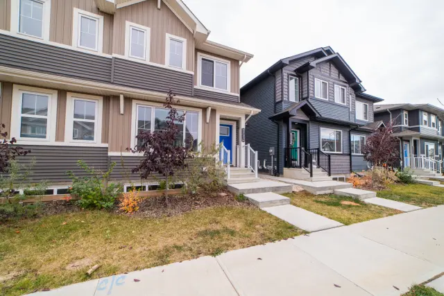Duplexes in Orchards at Ellerslie 0