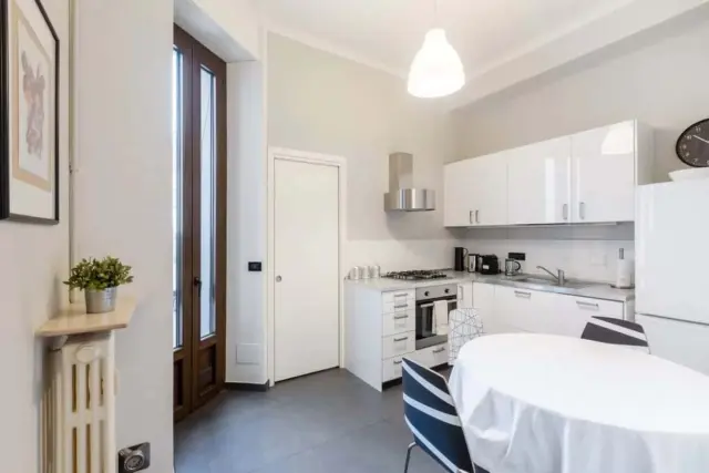 Spacious and brilliant apartment in Duomo 3