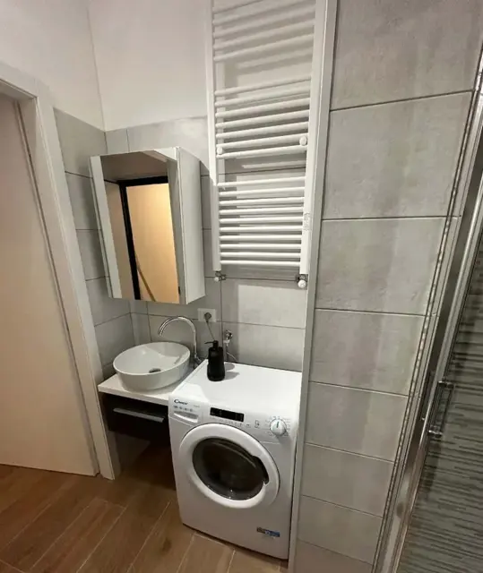 Via Giulia Natta 15 3