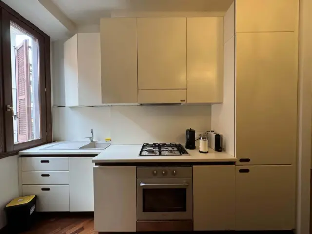 One bedroom apartment | Via Panfilo Castaldi | Zona Porta Venezia 3