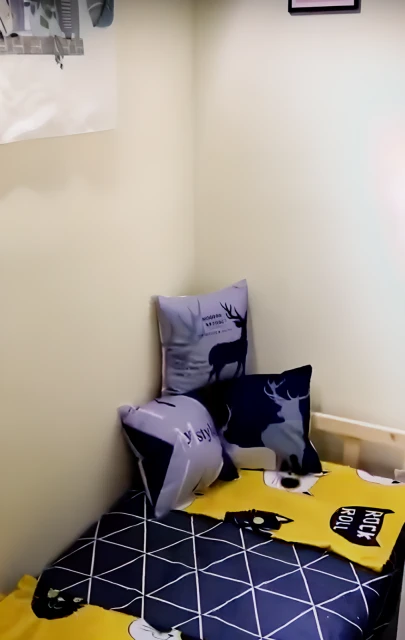Floor 10, Block B, Lok Fu Tianma Court (Female) (Room 4) 1