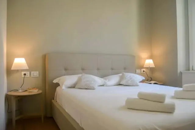 Apartment in Via Santa Maria Fulcorina 19 20123 Milano 4