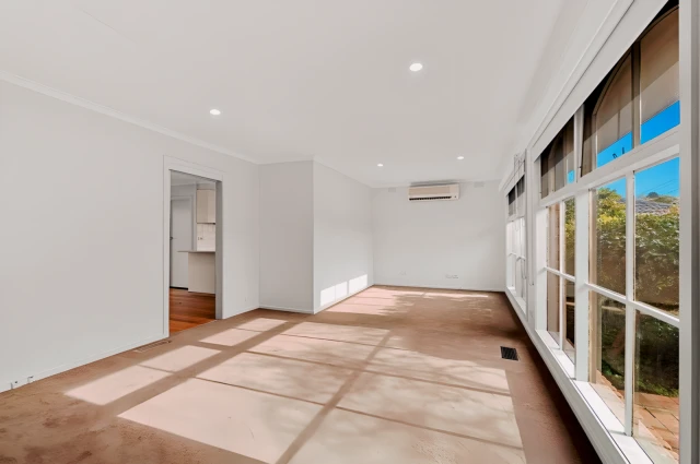 76 Polaris Drive, Doncaster East 2