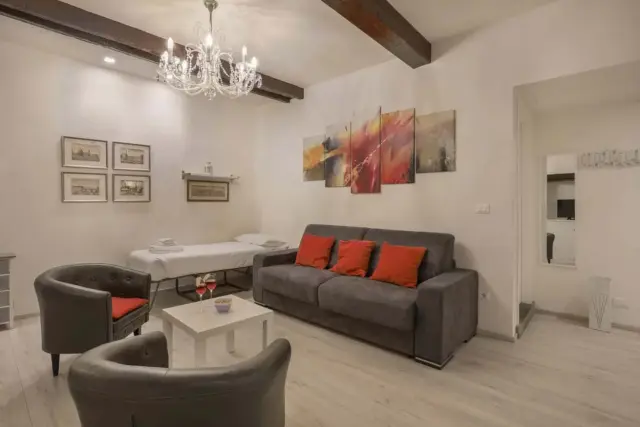 Florence Little Suite 1