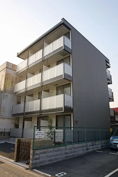レオパレスベルメゾン 102号室 0