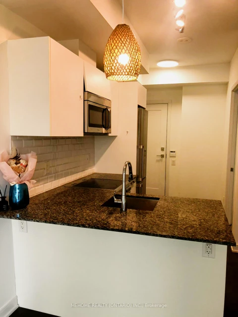 501 - 57 St Joseph St 4