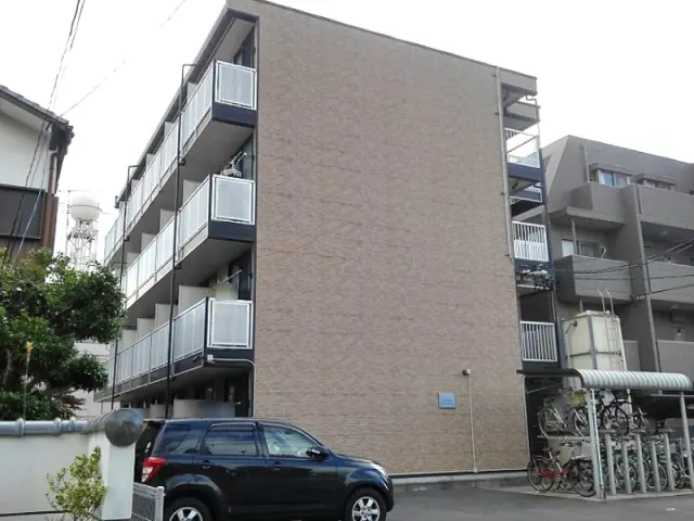 レオパレスコンフォート上社 0