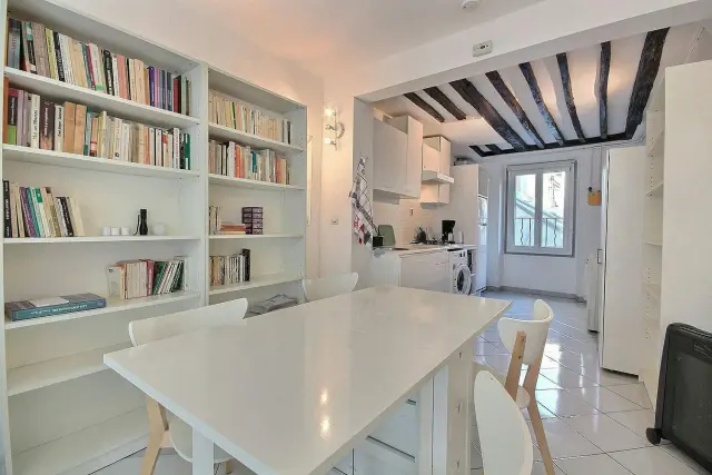 Rue Basfro - Paris Student Accommodation | uhomes.com