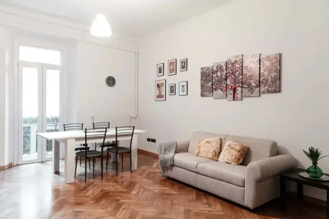 Apartment in Viale Varese 0