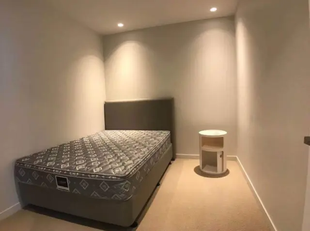 442 Elizabeth Street 2