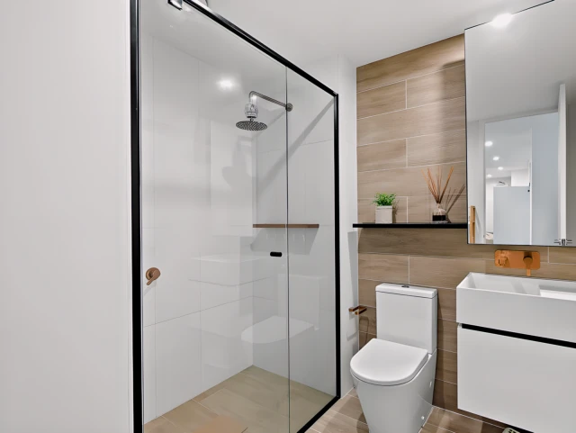 1104/9 Ellingworth Parade - Melbourne student accommodation - 1 Bedroom