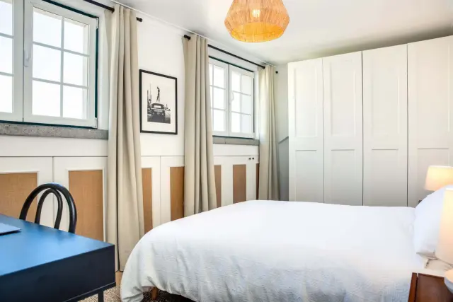 Stunning 2 bedroom apartment in historic Cascais 3