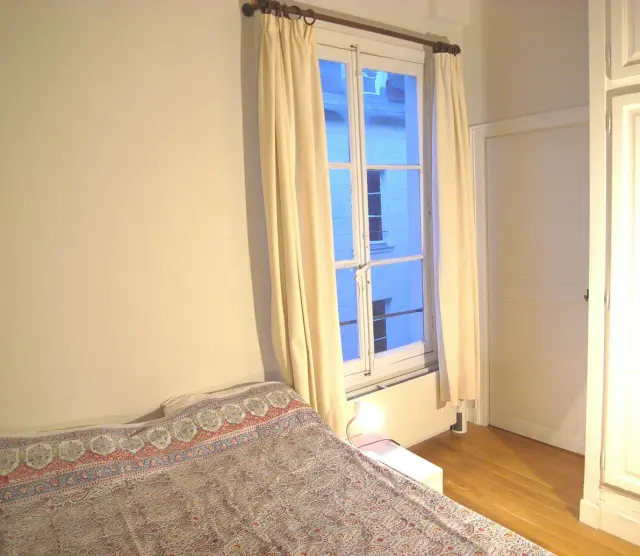 Rue de Conde 1