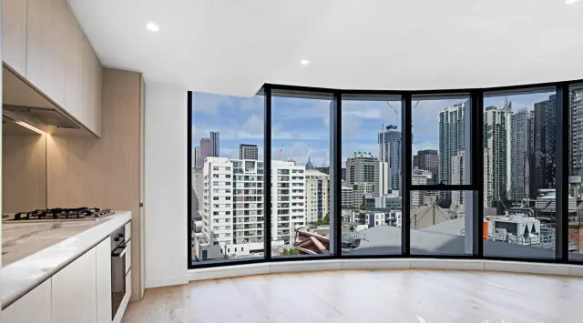 908/393 Spencer Street 3