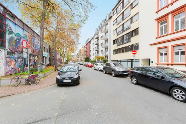 apartment near Schleiermacherstraße 4