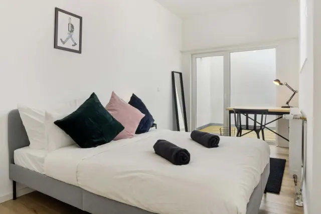Amsterdamer Str. 7DE-01-001-004H 0