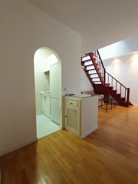 studio in Huertas   Cortes (Centro) 1
