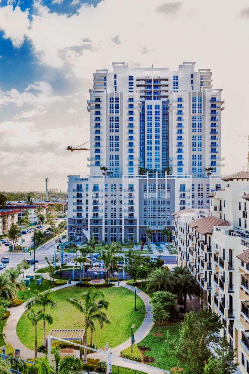 The Palmer Dadeland Apartments 0