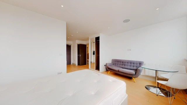 Spring Villa Road 17420# 2