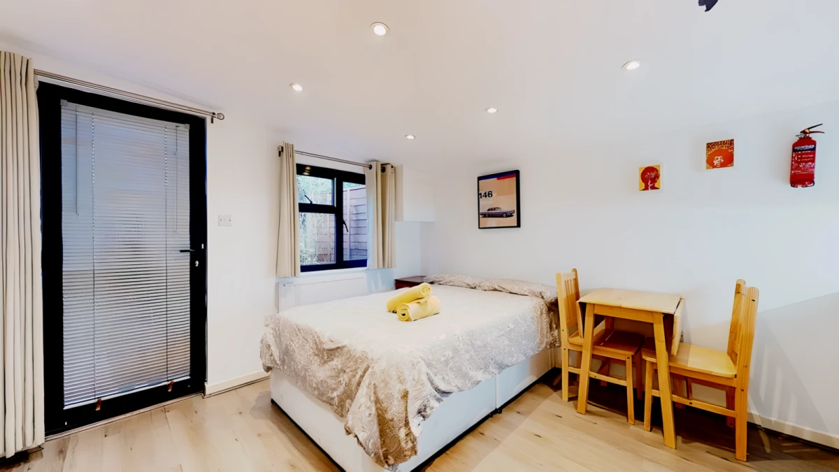 James Avenue 17149# 0