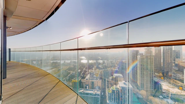 Arena Tower 4105 2