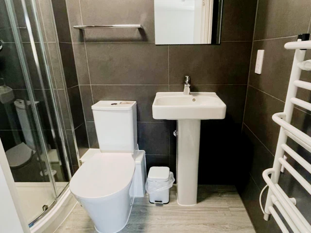 Lnt Bloomsbury House - ที่พักนักศึกษาในลอนดอน - Twin En-suite