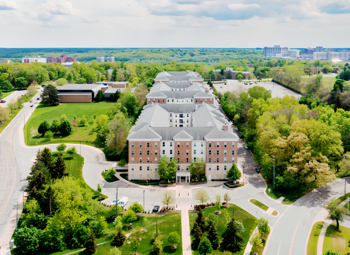 The Courtyards Student Apartments 0