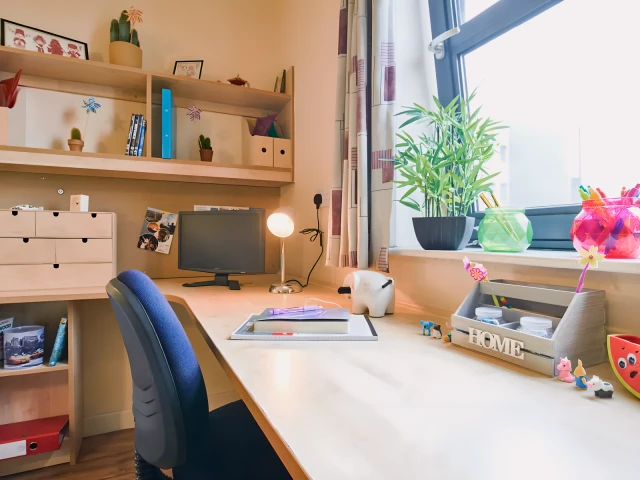 uhomes.com | 学生の宿泊施設、住宅、アパート、賃貸アパート