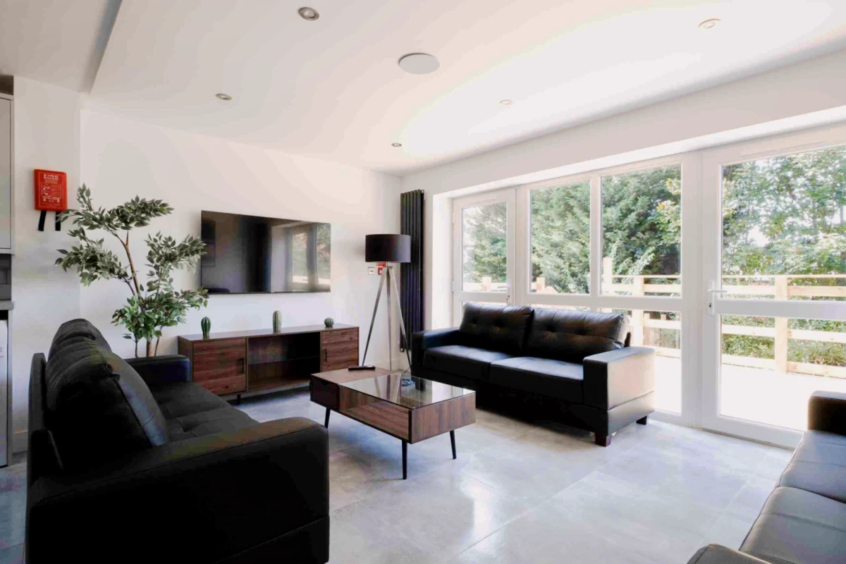8 High Street, LN5 – Reindeer House - ที่พักนักศึกษาในลินคอล์น