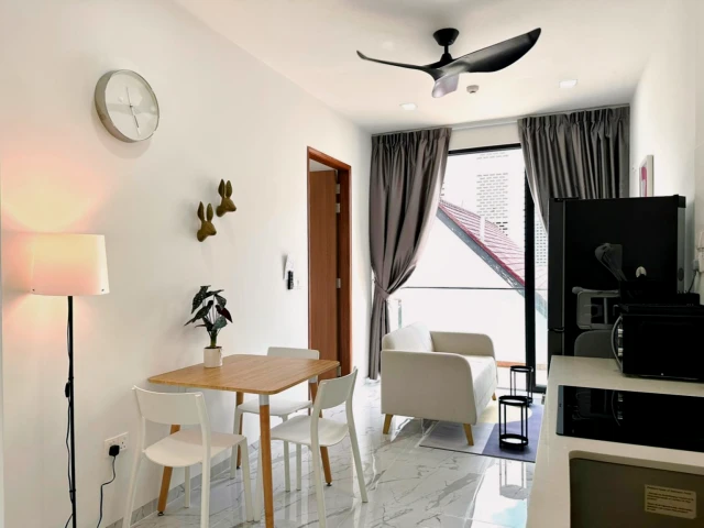 11 Mattar Apartment near JCU