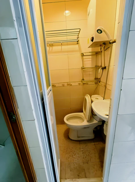 UNIICORNER | Sham Shui Po Tenement Suite 4