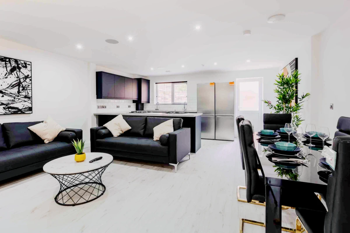 93 Avondale Road, L15 0