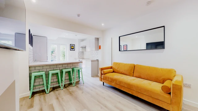 Leopold Street, LE11 5DN 1