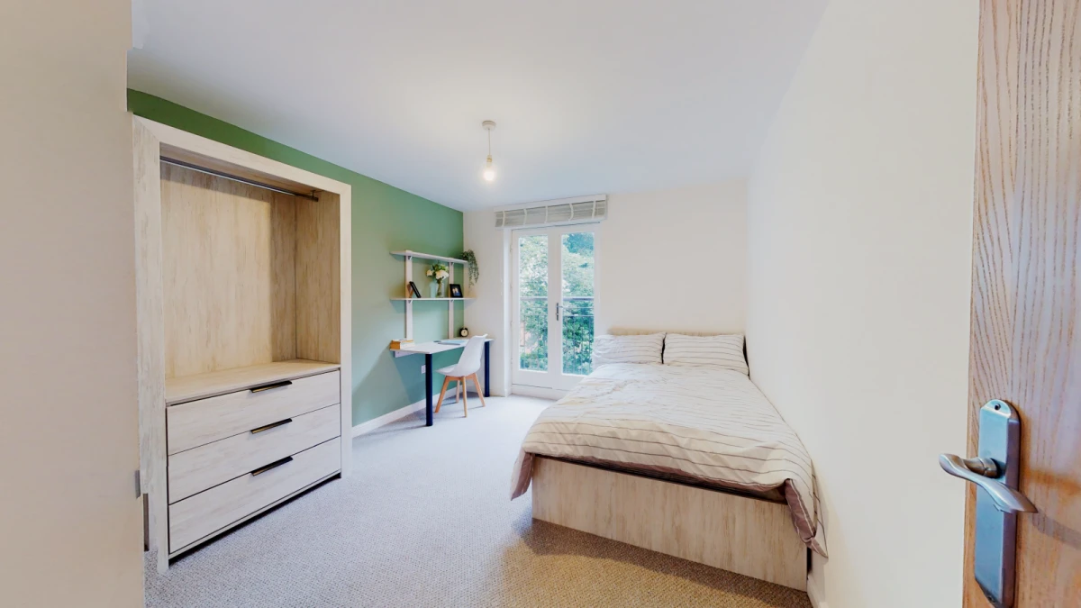 Flat 8, The Grange, LS6 2BY 0