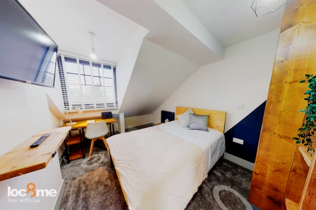 Flat 3, Carlyle Road, B16 9BH 4