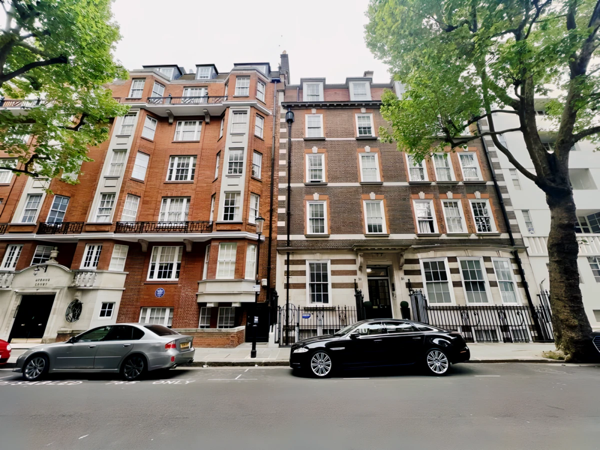 Courtfield Gardens, South Kensington 0