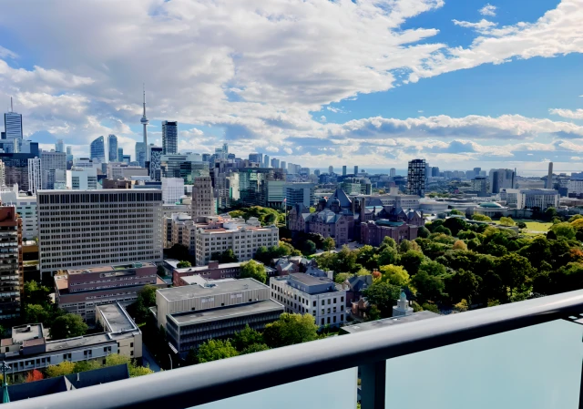 65 St Mary St 2502 3