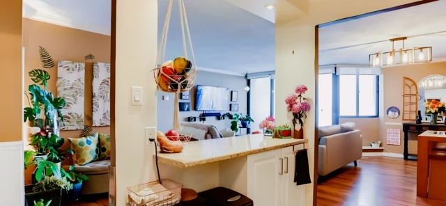 323 Colborne St 1603 3
