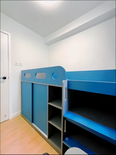 Another apartment(room for 4/5 people) 3