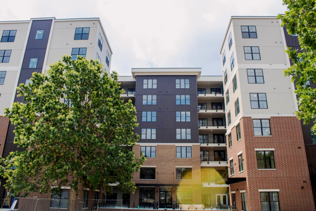 405 E Stoughton 0
