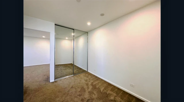 81 City Road - Melbourne student accommodation - 3 Bedroom*2810