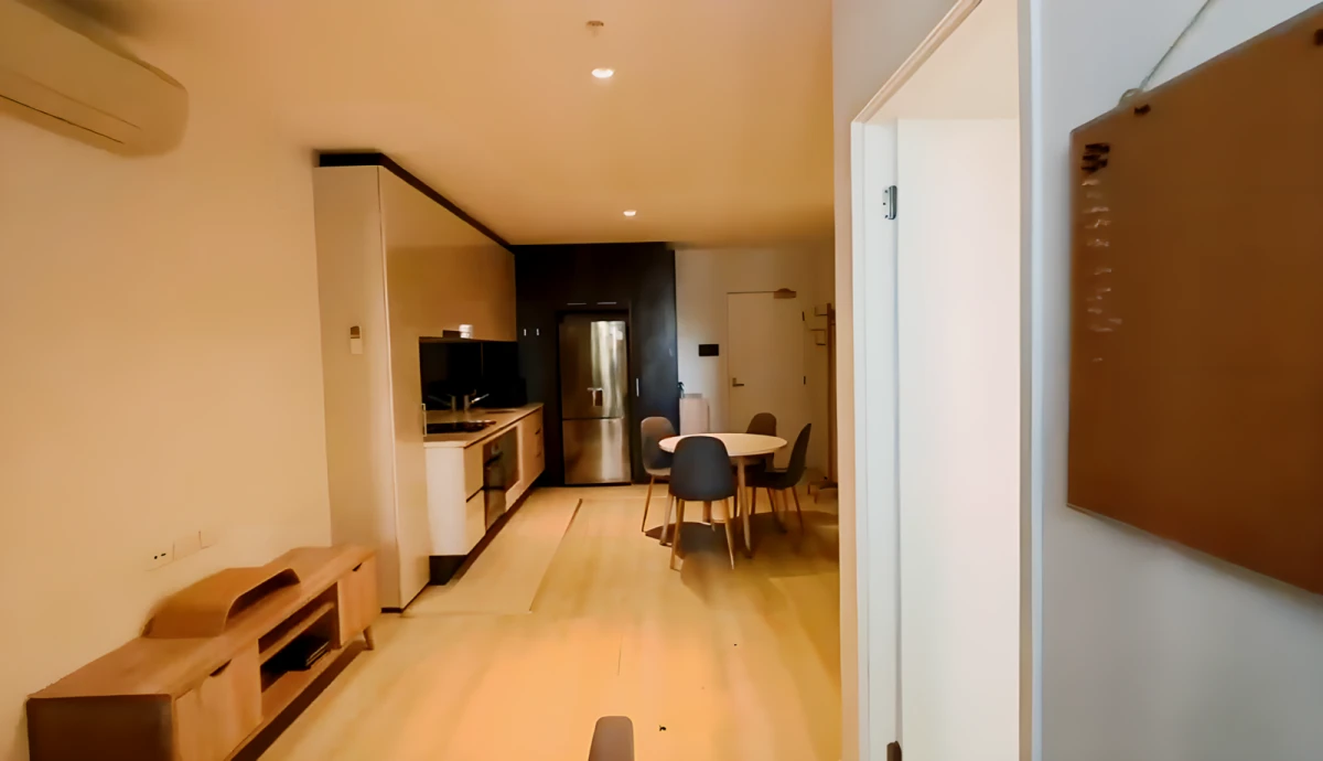 639 Lonsdale Street 0