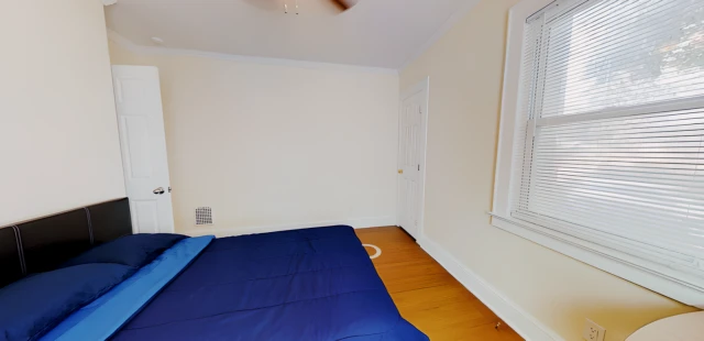 2401 East Genesee St - Syracuse student accommodation - 6 Bed 2 Bath Apartment 2
