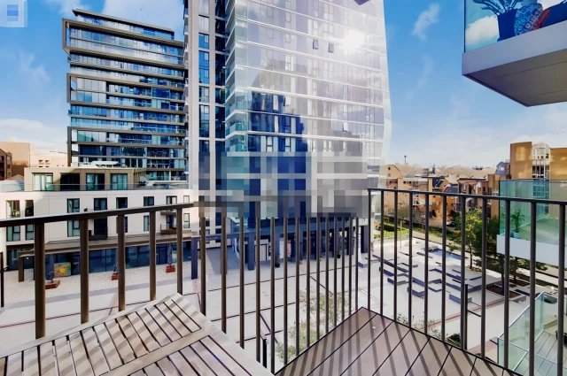 Admiralty House, Vaughan Way, E1W 3