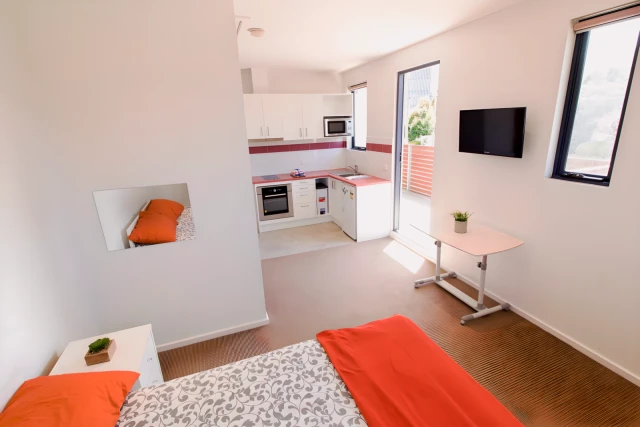 216 Burwood Highway 3