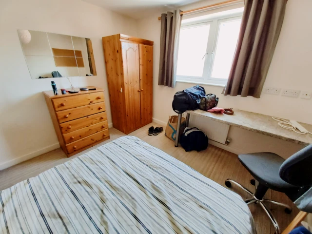 39 Harrow Road 3