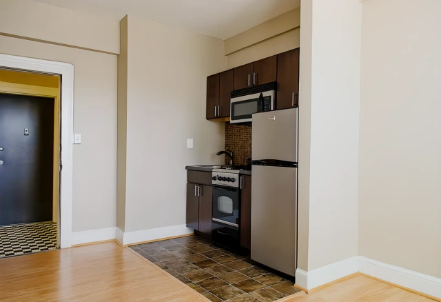 1630 Park Apartments 1