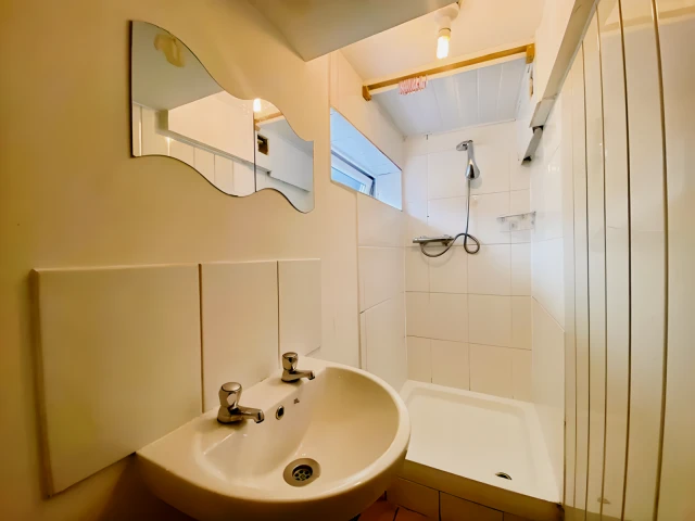 Brudenell Street 24235# 4